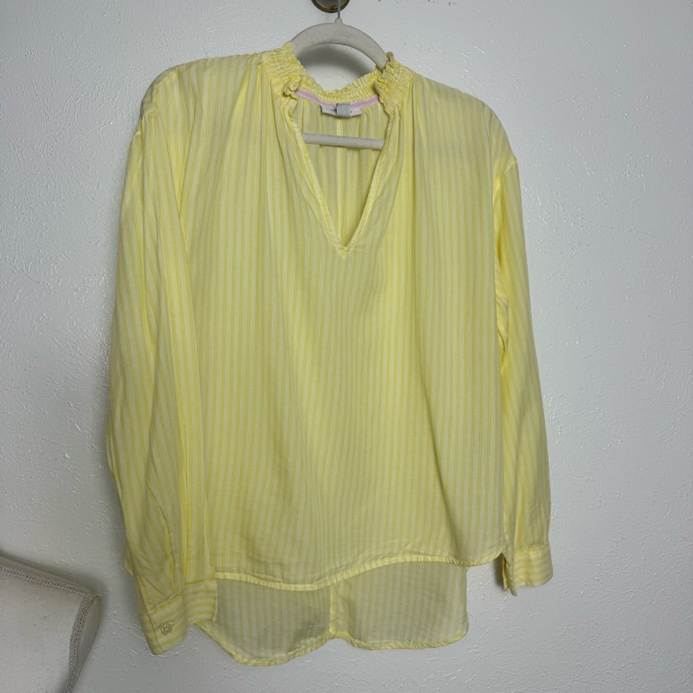 ON 34th Lightweight Pullover Top